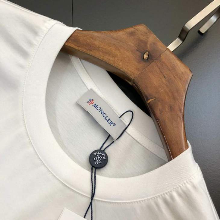 Picture of Moncler T Shirts Short _SKUMonclerS-XLtltx665061